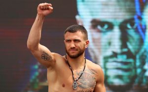 Промоутер: "Организация боя Хэйни и Камбососа будет зависеть от выступления Ломаченко"