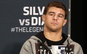 Эл Яквинта назвал титул ‘BMF’ неуважением к настоящим чемпионам UFC