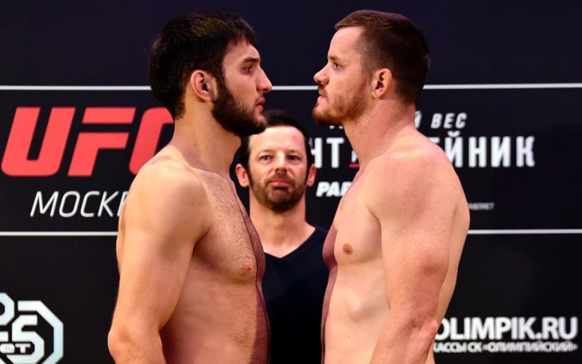 Видео боя Халид Муртазалиев - Си Би Доллоуэй UFC Fight Night 136 Moscow