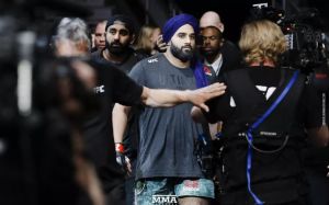 Тяжеловес UFC Аржан Буллар подписал контракт с ONE Championship