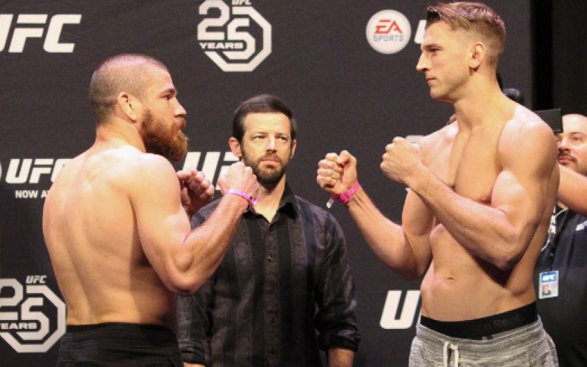  Видео боя Дэниел Хукер - Джим Миллер UFC Fight Night 128