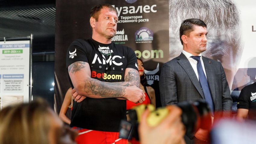 Александр Емельяненко обратился к болельщикам после поражения от Марсио Сантоса
