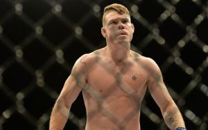 Пол Фелдер одержал спорную победу над Эдсоном Барбозой на UFC 242