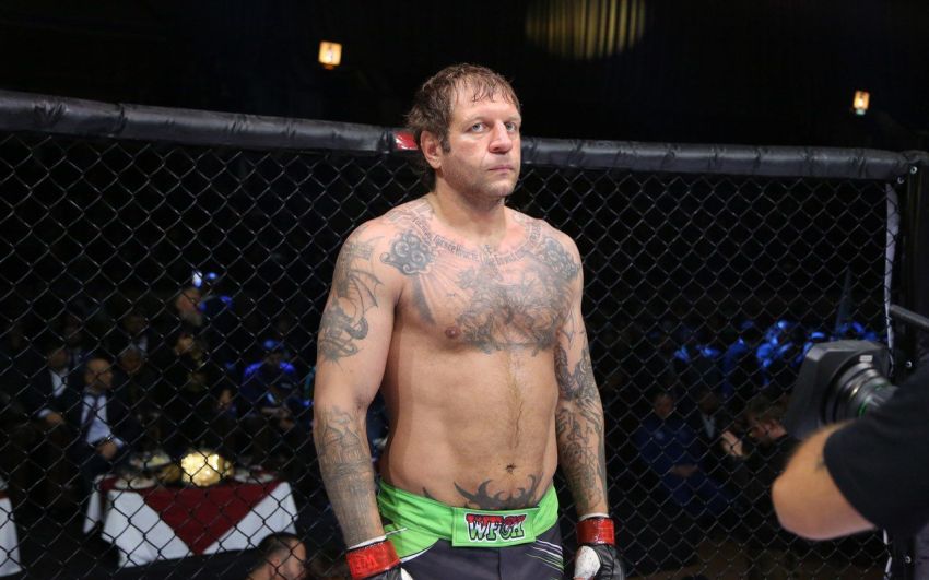 Александр Емельяненко приостановил переговоры с BKFC