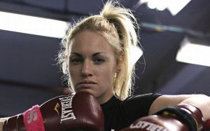 Хизер Харди ответила на критику в адрес ее недавнего поражения на турнире Bellator 222