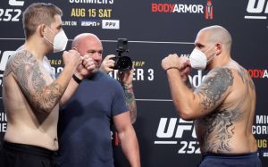 Видео боя Крис Даукаус - Паркер Портер UFC 252