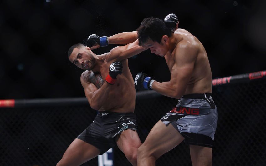 Видео боя Чон Да Ун - Карлос Ульберг UFC 293