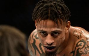 Брендан Шауб считает, что UFC следует вернуть Грегу Харди победу над Беном Сосоли