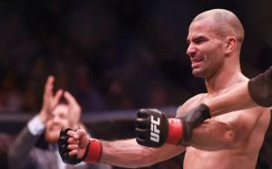 Артем Лобов получил предложение от Bellator