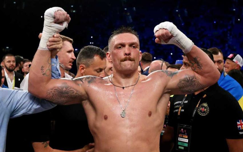 Чемпион WBC рвется спасти шоу в Эр-Рияде - предлагает Усику своей зеленый пояс