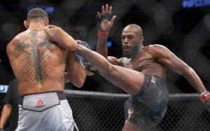 Видео боя Джон Джонс - Тиаго Сантос UFC 239