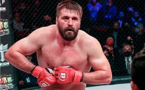 Виталий Минаков рассказал, почему не выступает в Bellator