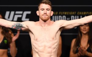 Кори Сандхаген победил Джона Линекера на UFC Fight Night 150 