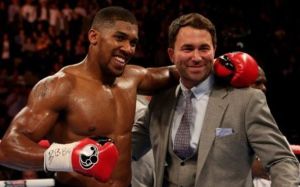 Глава Showtime Sports обвинил Эдди Хирна в срыве боя Джошуа - Уайлдер