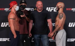 Видео боя Брайан Келлехер - Коди Стаманн UFC 250