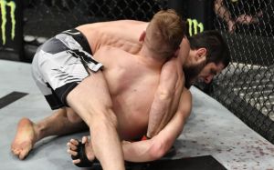 Слова Ислама Махачева после боя с Дэном Хукером на UFC 267
