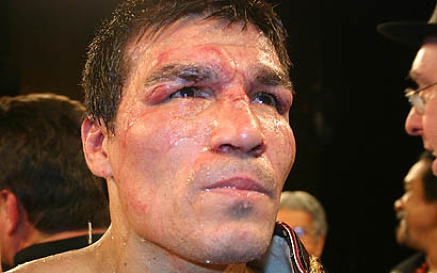 Бывший чемпион мира Карлос Бальдомир продолжает оставаться под стражей