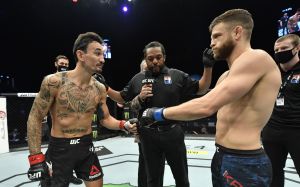 Фото с турнира UFC on ABC 1