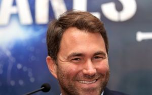 Эдди Хирн прокомментировал свое назначение организатором чемпионского боя Лопес – Камбосос