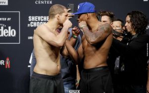 Видео боя Алекс Мороно - Кэлин Уилльямс UFC 247
