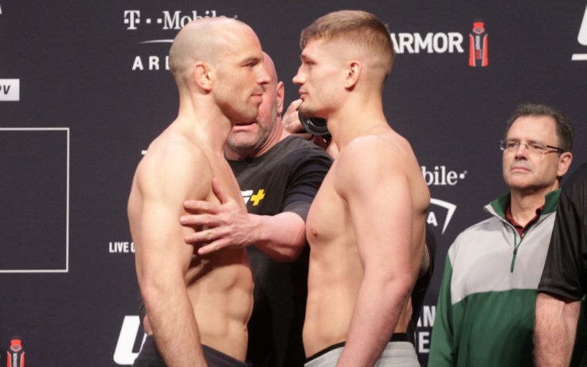 Видео боя Остин Хаббард - Марк Мадсен UFC 248