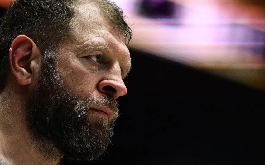 Алексей Олейник - о бое Емельяненко с Ершовым: "Ему сейчас нужно победить себя"