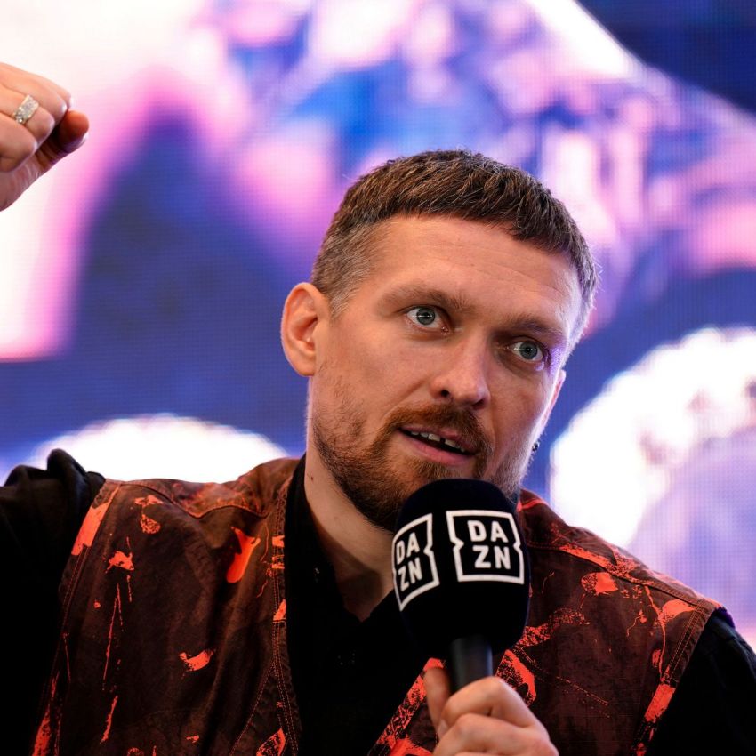 Александр Усик назвал двух желаемых соперников по последнему бою