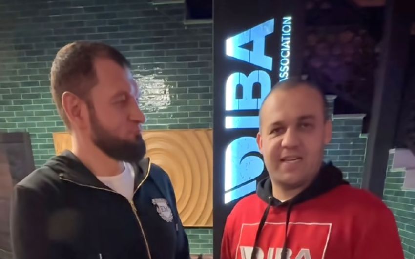 Александр Емельяненко поспорил с Кремлевым на квартиру, что не будет пить до конца года