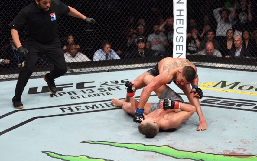 Энтони Петтис готов драться с Конором МакГрегором на шоу UFC 239