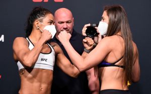 Видео боя Вивиане Арауджо - Монтана Де Ла Роса UFC on ESPN+ 34