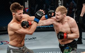Экс-чемпион M-1 Global Артем Фролов подписал контракт с ACA