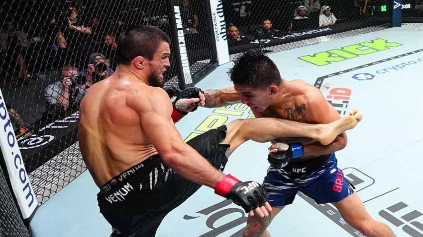 Умар Нурмагомедов прошел Марио Баутисту на UFC 321