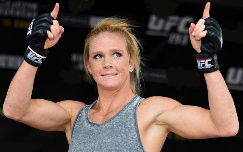 Обновленный рейтинг бойцов UFC: Гэтжи, Холм и Рэндами улучшают свои позиции