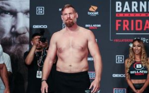 Джош Барнетт провалил допинг-тест, его бой с Ронни Маркесом на Bellator 241 отменен