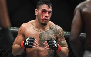 Брэд Таварес встретится с Эдменом Шахбазяном на UFC 244