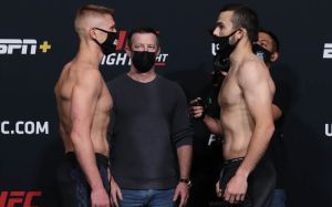 Видео боя Остин Хаббард - Дакота Буш UFC on ESPN 22