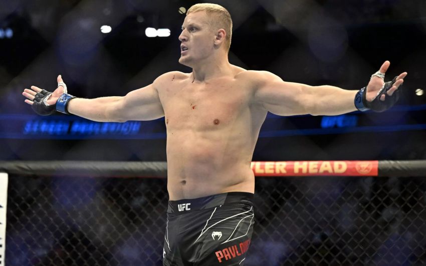 Олейник оценил шансы Павловича стать чемпионом UFC