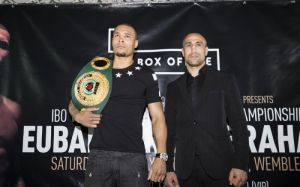 Абрахам и Юбэнк нацеливаются на победу в турнире WBSS 