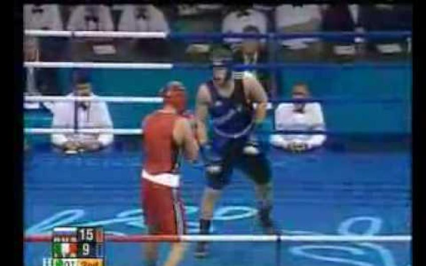 Alexander Povetkin - Roberto Cammarelle 2004 комментирует Виталий Кличко