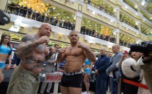 Джефф Монсон потерпел поражение от Ивана Штыркова в первом раунде