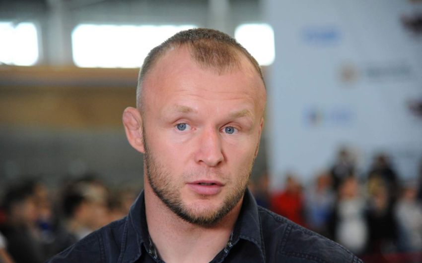 Александр Шлеменко объяснил свою негативную реакцию на бой Адесанья - Ромеро