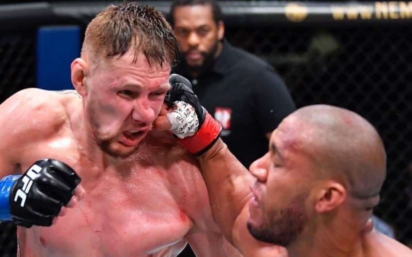 Александр Волков проиграл Сирилу Гану на UFC Fight Night 190