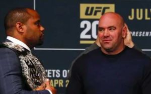 Даниэль Кормье дал совет о том, как построить плодотворные отношения с UFC