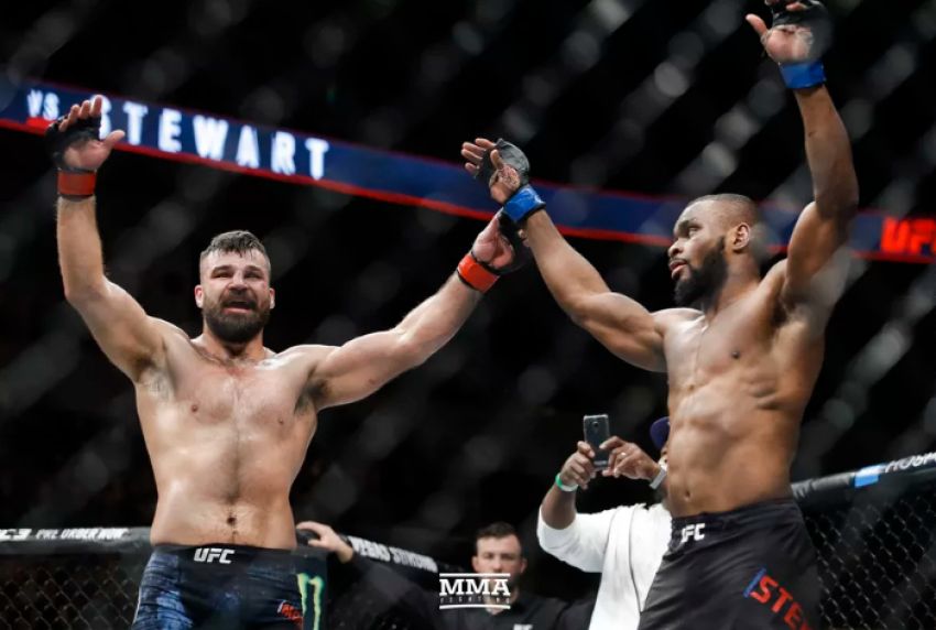 Бонусы турнира UFC on Fox 26