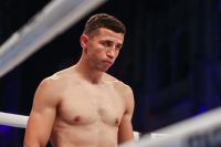 Исраил Мадримов победил Луиса Давида Саласара
