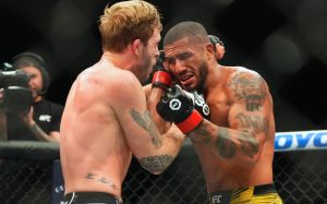 Бонусы UFC Fight Night 221: никто из россиян не получил денежное вознаграждение