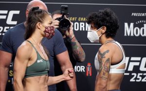 Видео боя Фелис Херриг - Вирна Яндироба UFC 252