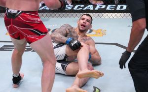 Александр Ракич сделал заявление после поражения Блаховичу на UFC on ESPN 36