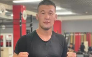 Американский журналист назвал преимущества Рахмонова над топовым бойцом UFC