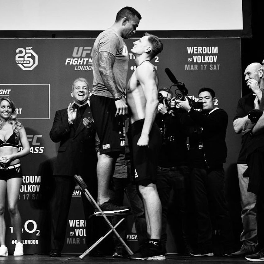 Видео боя Александр Волков - Фабрисио Вердум UFC Fight Night 127